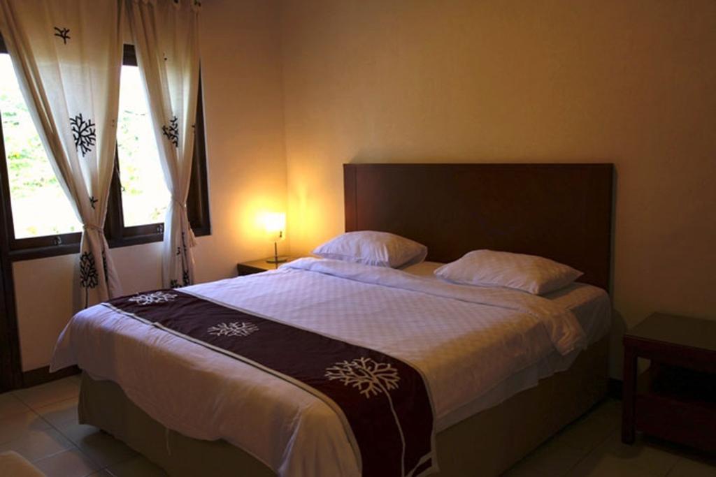 Niramaya Villa Семиняк Стая снимка
