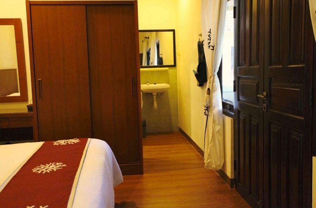 Niramaya Villa Семиняк Стая снимка